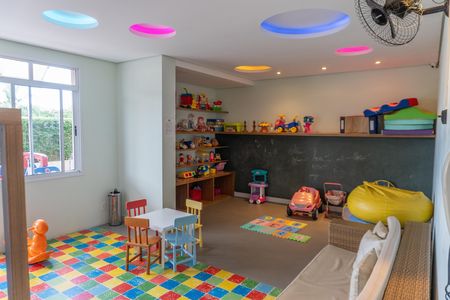 Apartamento para alugar com 74m², 2 quartos e 2 vagas Apartamento para alugar com 74m², 2 quartos e 2 vagasÁrea comum - Brinquedoteca