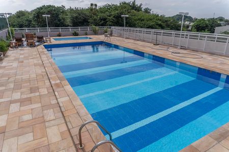 Apartamento para alugar com 74m², 2 quartos e 2 vagas Apartamento para alugar com 74m², 2 quartos e 2 vagasÁrea comum - Piscina
