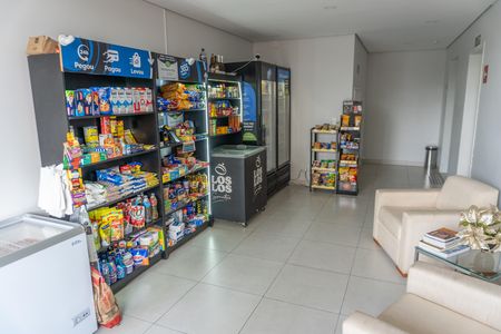 Apartamento para alugar com 74m², 2 quartos e 2 vagas Apartamento para alugar com 74m², 2 quartos e 2 vagasÁrea comum - Mercadinho