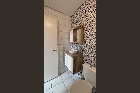 Apartamento para alugar com 74m², 2 quartos e 2 vagas Apartamento para alugar com 74m², 2 quartos e 2 vagasBanheiro da Suíte
