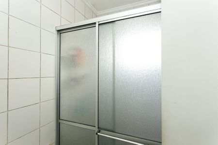 Casa de condomínio à venda com 102m², 3 quartos e 2 vagas Casa de condomínio à venda com 102m², 3 quartos e 2 vagasBanheiro da Suíte
