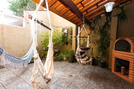 Casa de condomínio à venda com 102m², 3 quartos e 2 vagas Casa de condomínio à venda com 102m², 3 quartos e 2 vagasEspaço Gourmet