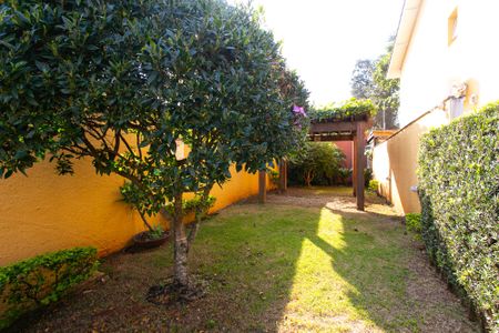 Casa de condomínio à venda com 102m², 3 quartos e 2 vagas Casa de condomínio à venda com 102m², 3 quartos e 2 vagasÁrea comum