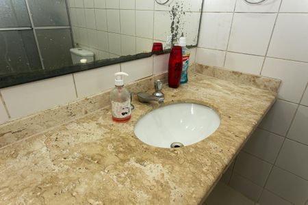 Casa de condomínio à venda com 102m², 3 quartos e 2 vagas Casa de condomínio à venda com 102m², 3 quartos e 2 vagasBanheiro da Suíte
