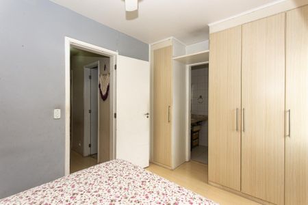 Casa de condomínio à venda com 102m², 3 quartos e 2 vagas Casa de condomínio à venda com 102m², 3 quartos e 2 vagasSuíte