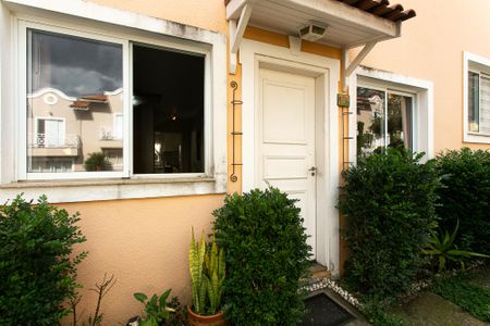 Casa de condomínio à venda com 102m², 3 quartos e 2 vagas Casa de condomínio à venda com 102m², 3 quartos e 2 vagasGaragem