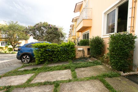 Casa de condomínio à venda com 102m², 3 quartos e 2 vagas Casa de condomínio à venda com 102m², 3 quartos e 2 vagasGaragem