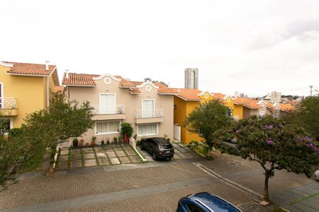 Casa de condomínio à venda com 102m², 3 quartos e 2 vagas Casa de condomínio à venda com 102m², 3 quartos e 2 vagasVista da Suíte