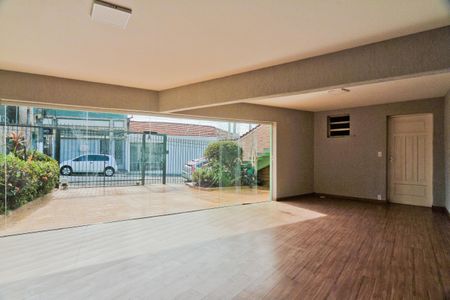 Casa para alugar com 300m², 3 quartos e 2 vagasÁrea externa
