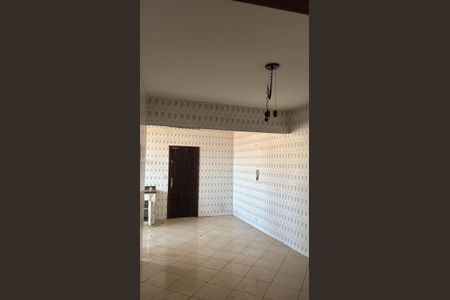 Casa para alugar com 223m², 2 quartos e 5 vagasCopa