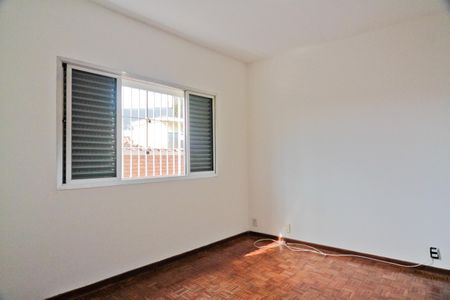 Casa para alugar com 300m², 3 quartos e 2 vagasQuarto 2