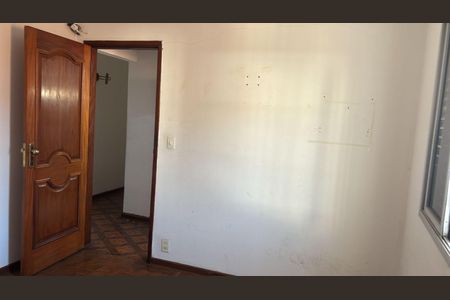 Sala de casa para alugar com 2 quartos, 223m² em Vila Prado, São Paulo