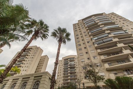 Apartamento para alugar com 139m², 2 quartos e 3 vagasVista da Rua