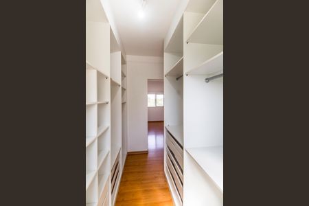 Apartamento para alugar com 139m², 2 quartos e 3 vagasCloset da suíte