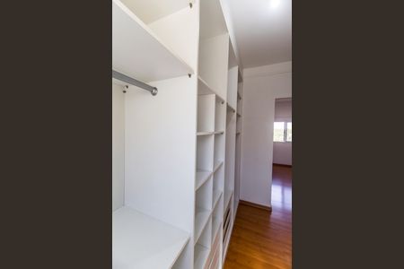 Apartamento para alugar com 139m², 2 quartos e 3 vagasCloset da suíte