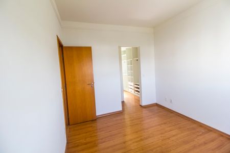 Apartamento para alugar com 139m², 2 quartos e 3 vagasSuíte