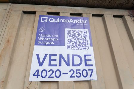 Casa para alugar com 360m², 3 quartos e 2 vagasFachada