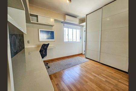 Apartamento para alugar com 240m², 4 quartos e 4 vagasSuíte 1