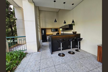Apartamento para alugar com 240m², 4 quartos e 4 vagasBar