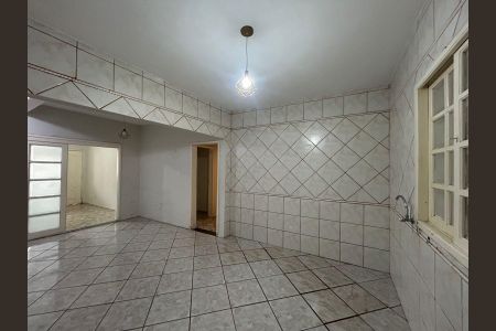 Casa para alugar com 100m², 2 quartos e 3 vagasCozinha