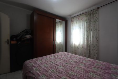 Casa à venda com 280m², 4 quartos e 2 vagasQuarto 1 - Casa 2