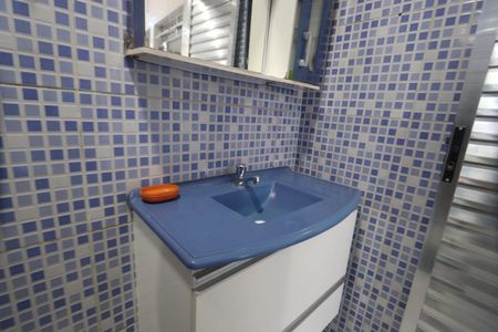 Casa à venda com 280m², 4 quartos e 2 vagasBanheiro 2 - Casa 1