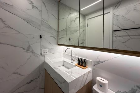 Apartamento para alugar com 27m², 1 quarto e sem vaga Apartamento para alugar com 27m², 1 quarto e sem vagaBanheiro