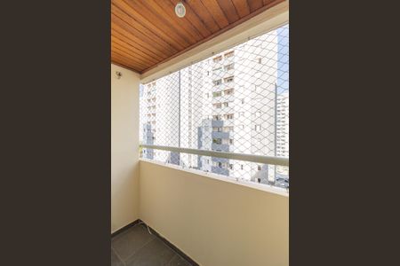 Sacada de apartamento para alugar com 2 quartos, 55m² em Continental, Osasco