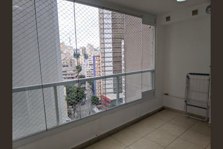 Apartamento à venda com 38m², 1 quarto e 1 vaga Apartamento à venda com 38m², 1 quarto e 1 vagaVaranda