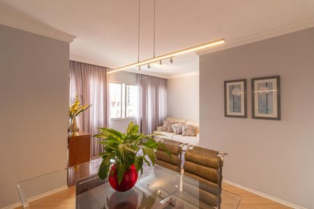 Apartamento à venda com 85m², 2 quartos e 1 vagaSala