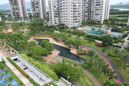 Apartamento para alugar com 80m², 2 quartos e 1 vagaÁrea comum - Praça entre os condomínios 