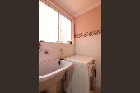 Apartamento à venda com 56m², 2 quartos e 1 vagaCozinha e Área de Serviço
