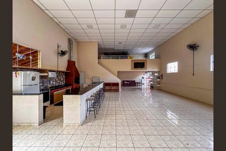 Apartamento para alugar com 56m², 1 quarto e 1 vaga Apartamento para alugar com 56m², 1 quarto e 1 vagaÁrea comum - Salão de festas
