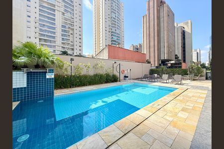 Apartamento à venda com 44m², 2 quartos e 1 vaga Apartamento à venda com 44m², 2 quartos e 1 vagaPiscina