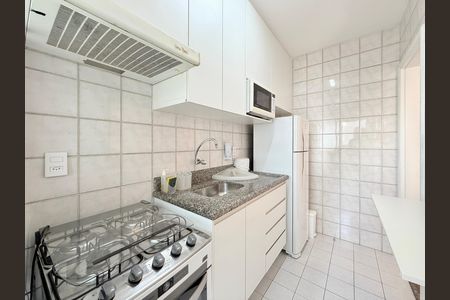 Apartamento à venda com 44m², 2 quartos e 1 vaga Apartamento à venda com 44m², 2 quartos e 1 vagaCozinha