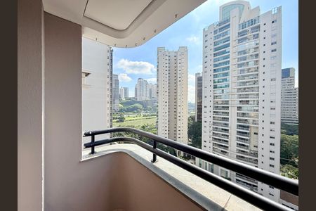 Apartamento à venda com 44m², 2 quartos e 1 vaga Apartamento à venda com 44m², 2 quartos e 1 vagaSacada