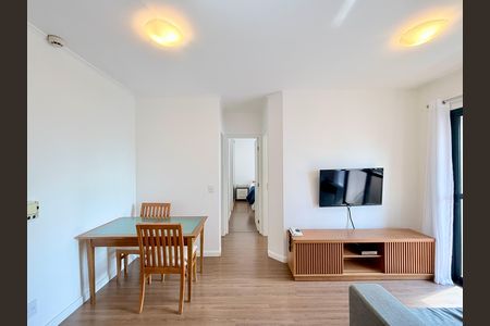 Apartamento à venda com 44m², 2 quartos e 1 vaga Apartamento à venda com 44m², 2 quartos e 1 vagaSala