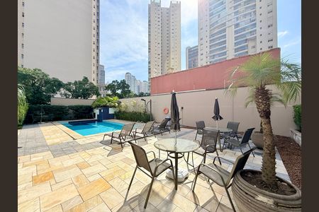 Apartamento à venda com 44m², 2 quartos e 1 vaga Apartamento à venda com 44m², 2 quartos e 1 vagaPiscina