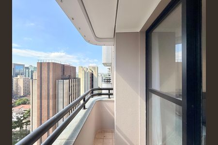 Apartamento à venda com 44m², 2 quartos e 1 vaga Apartamento à venda com 44m², 2 quartos e 1 vagaSacada
