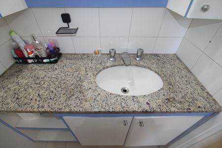 Apartamento à venda com 89m², 3 quartos e 2 vagasBanheiro 1