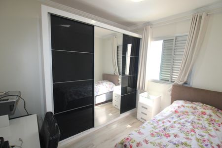Apartamento à venda com 89m², 3 quartos e 2 vagasQuarto 2