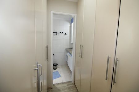Apartamento à venda com 89m², 3 quartos e 2 vagasQuarto 3