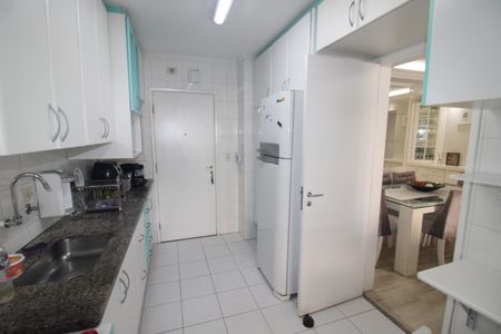Apartamento à venda com 89m², 3 quartos e 2 vagasCozinha