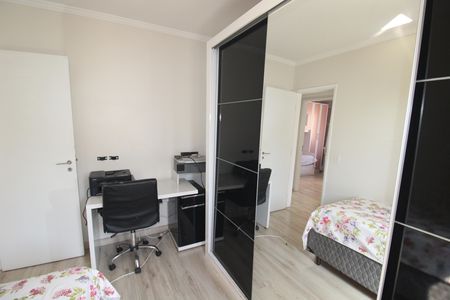 Apartamento à venda com 89m², 3 quartos e 2 vagasQuarto 2