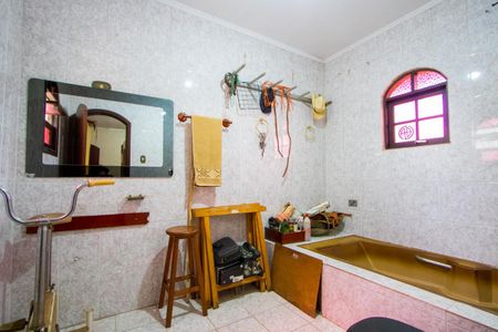 Casa à venda com 250m², 3 quartos e 6 vagas Casa à venda com 250m², 3 quartos e 6 vagasBanheiro da suíte 1