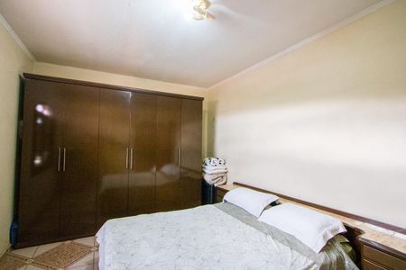 Casa à venda com 250m², 3 quartos e 6 vagas Casa à venda com 250m², 3 quartos e 6 vagasQuarto 2