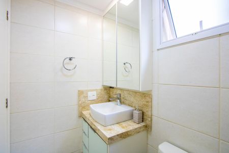 Apartamento à venda com 97m², 3 quartos e 2 vagas Apartamento à venda com 97m², 3 quartos e 2 vagasBanheiro do quarto 1
