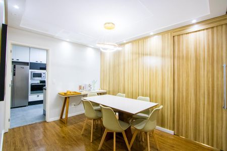 Apartamento à venda com 97m², 3 quartos e 2 vagas Apartamento à venda com 97m², 3 quartos e 2 vagasSala