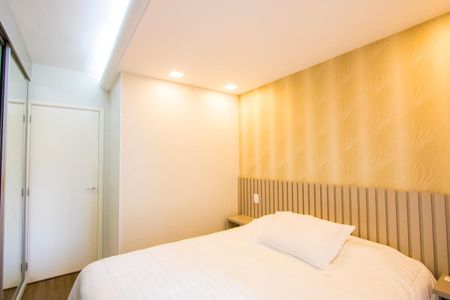 Apartamento à venda com 97m², 3 quartos e 2 vagas Apartamento à venda com 97m², 3 quartos e 2 vagasQuarto 1 - Suíte