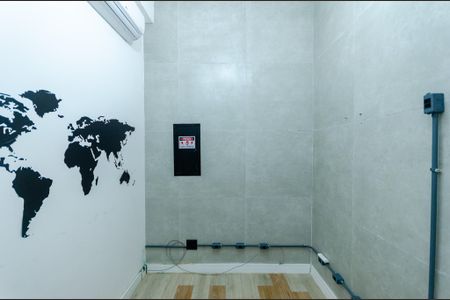 Casa à venda com 192m², 4 quartos e 4 vagas Casa à venda com 192m², 4 quartos e 4 vagasQuarto de serviço